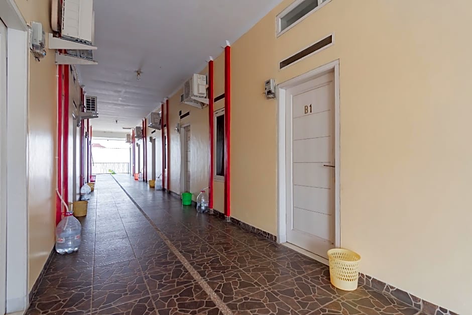 RedDoorz Syariah near Tugu Pandanwangi Cianjur