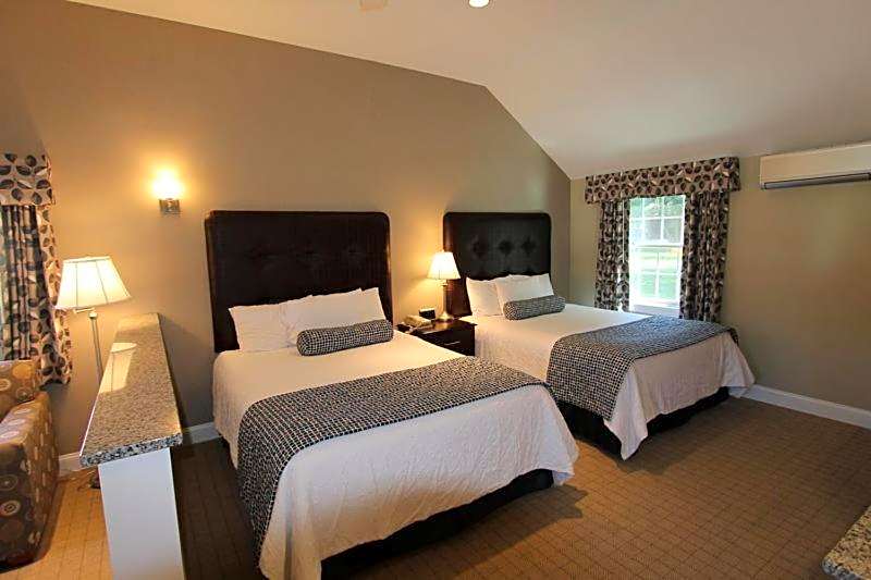 New England Inn &amp; Lodge