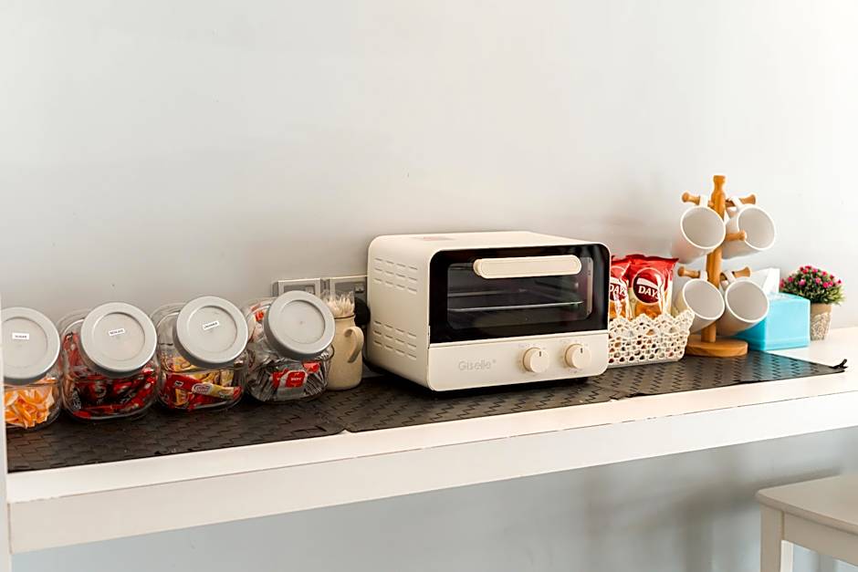 Orange Premier Hotel Taman Segar