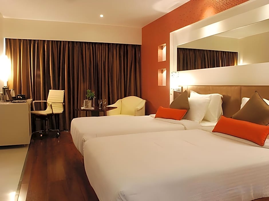 7 Apple Hotel Pimpri Pune