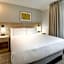 Sonesta Simply Suites Baltimore BWI Airport