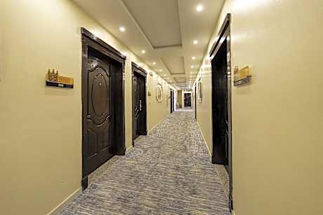 The Palace Hotel Suites