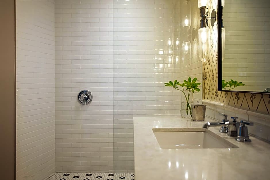 Kimpton Cottonwood Hotel, an IHG Hotel