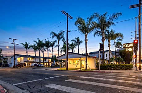 Hyland Inn Van Nuys