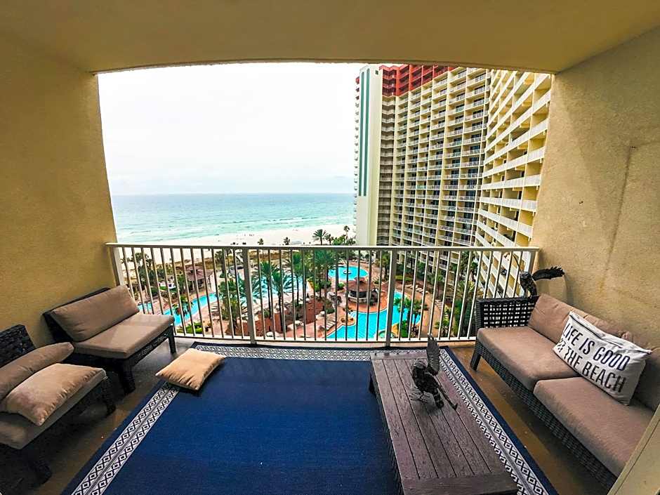 Beach Condo at the Shores of Panama Condos - Unit 918