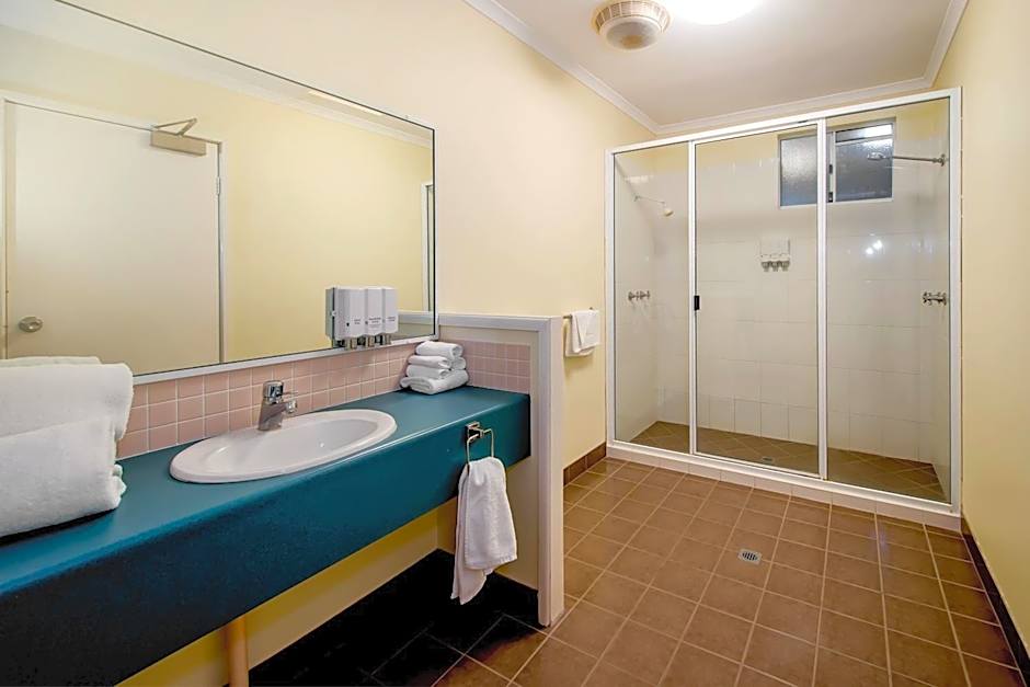 White Lace Motor Inn