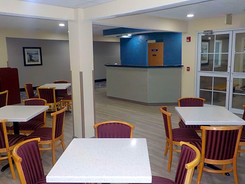 MJ INN and SUITES