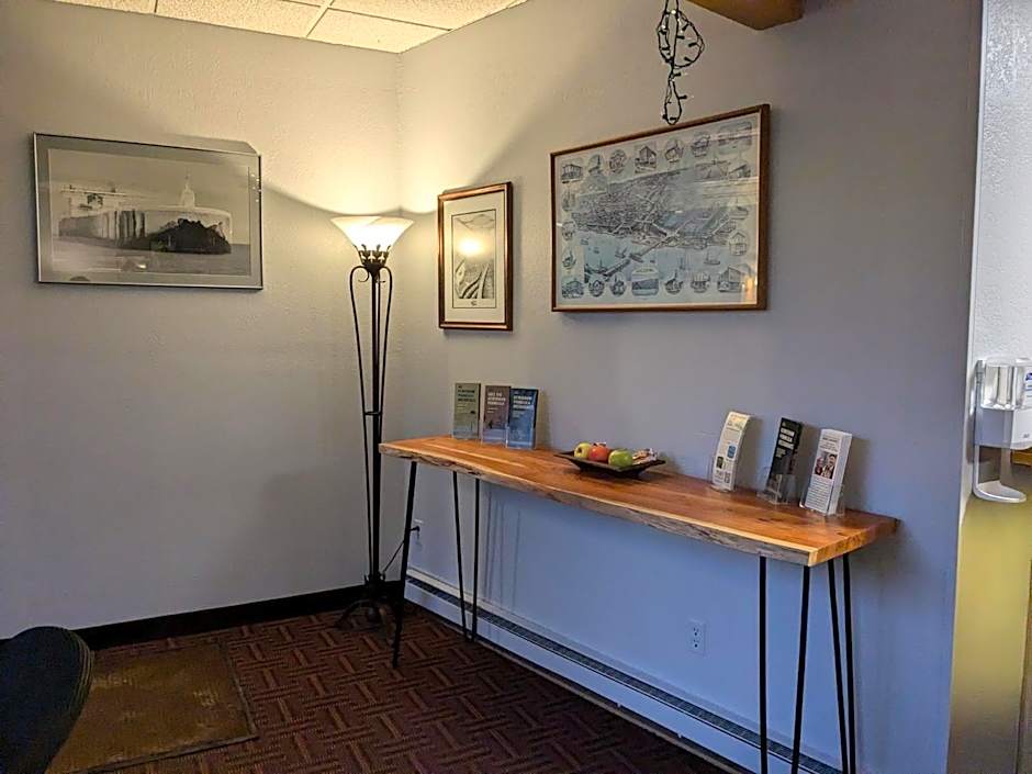 Magnuson Copper Crown