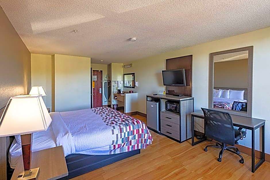 High Point Inn & Suites