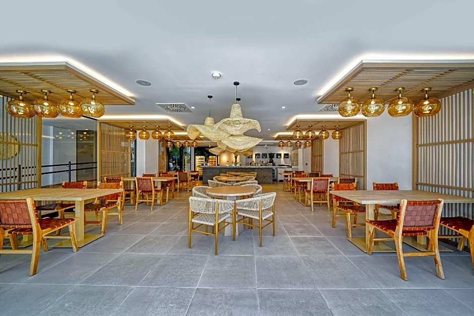 Labranda Costa Mogan