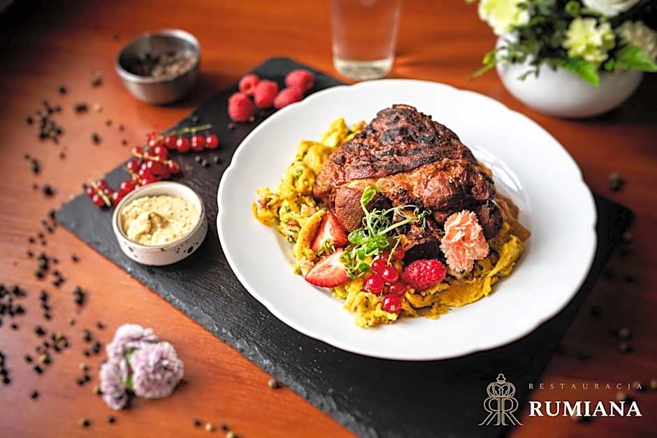 Hotel Diamond w Białym Dworku