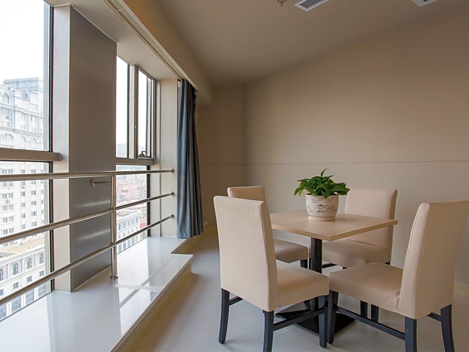 Jinjiang Inn Weihai Liugong Island Scenic Spot Shopping Market