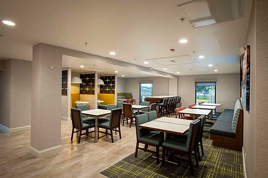 Hampton Inn By Hilton Seaford