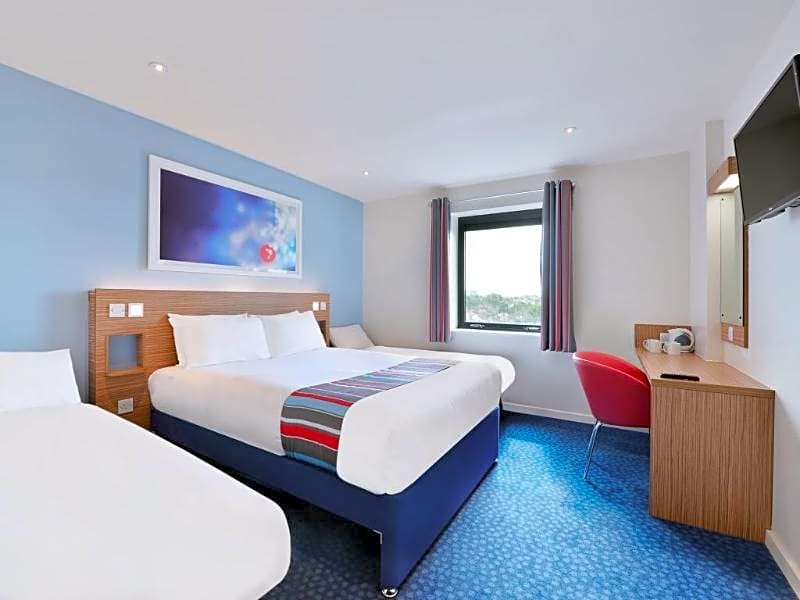 Travelodge Milton Keynes The Hub Hotel