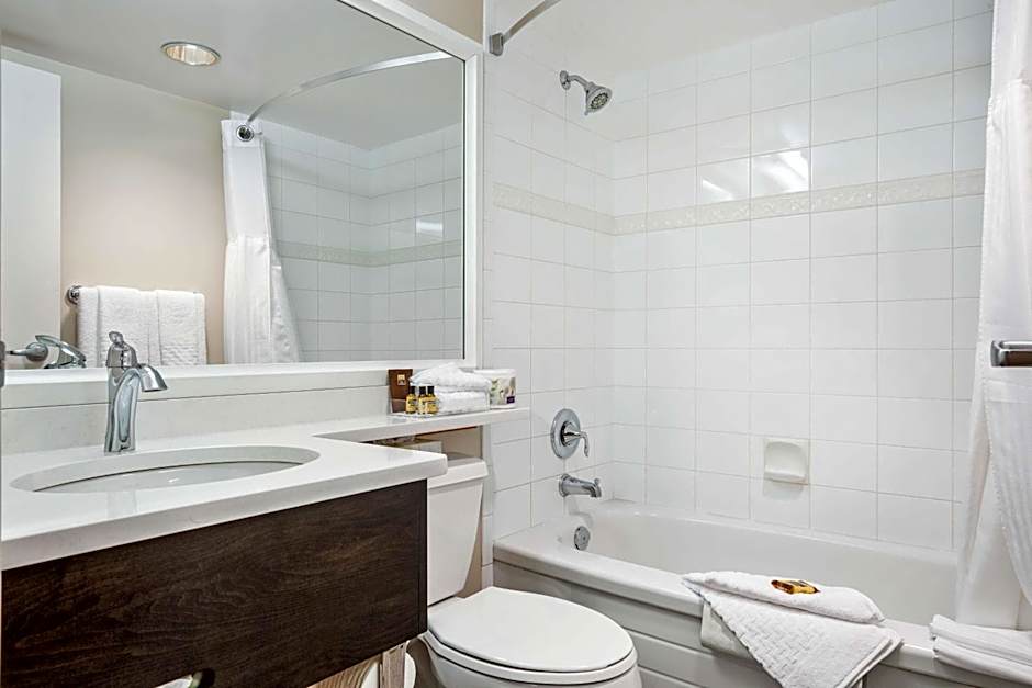 Best Western Plus Columbia River Hotel