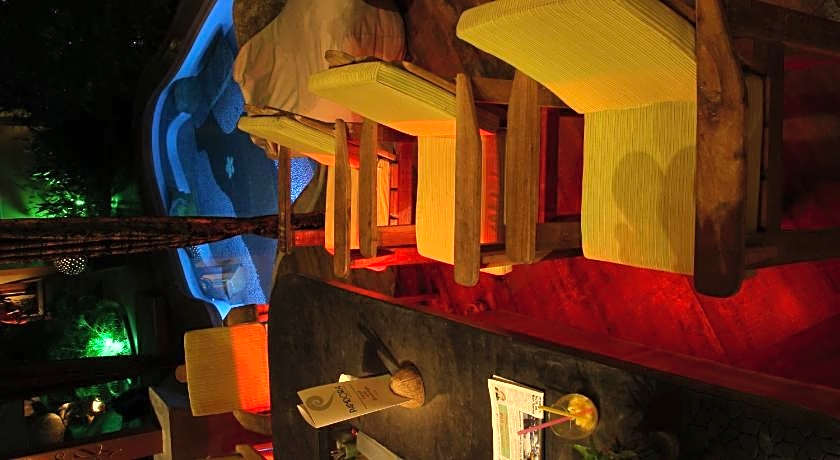 Pandora Lifestyle Hotel