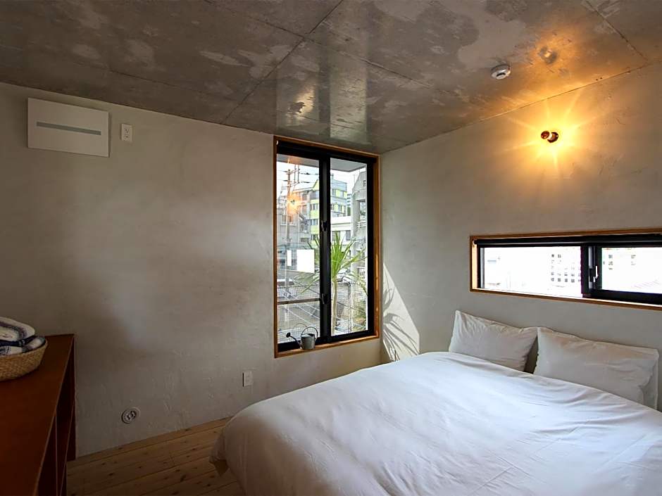 ON THE SAME HOTEL-All suite-