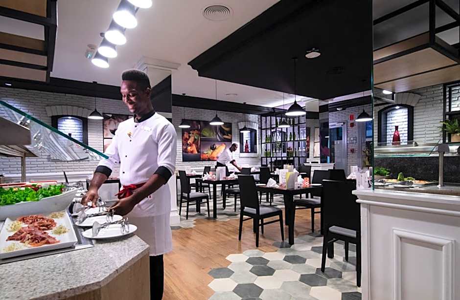 Riu Palace Tropical Bay-All Inclusive