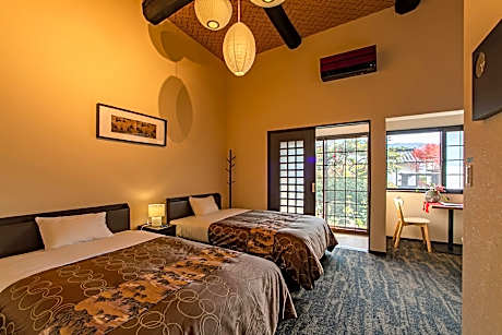 Main Building Luxury Twin Room RR-11 - Non-Smoking, No Pets Allowed