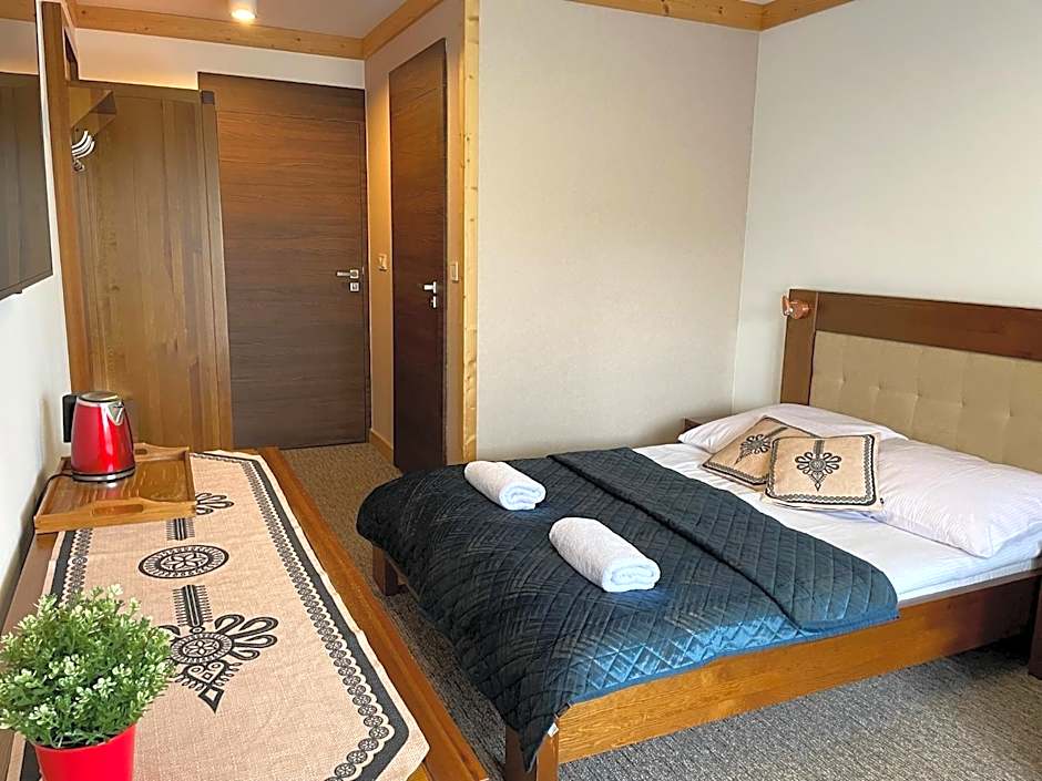 Willa Królewska - Wellness SPA - widokowe Pokoje i Apartamenty