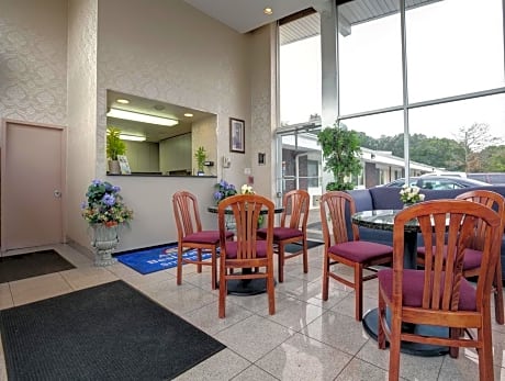 Americas Best Value Inn Smithtown Long Island