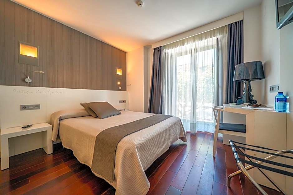 Hotel Apolonia Soria