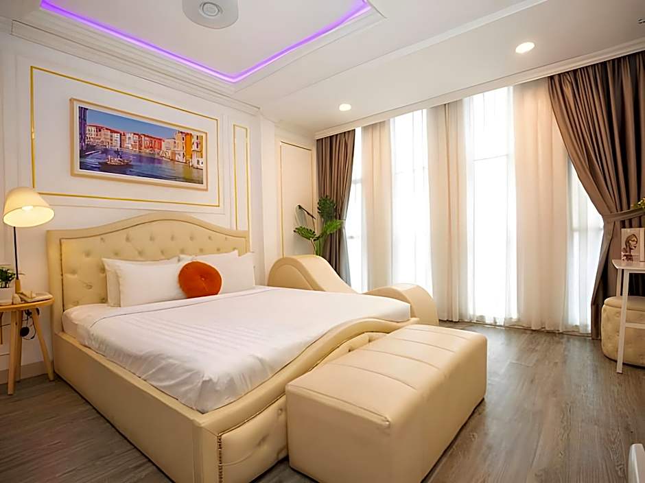 Quý Hùng Hotel - City Centre