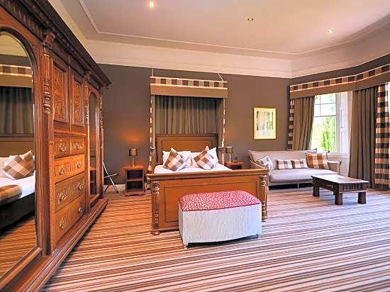 Savoy Park Hotel