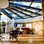 Colosseum Marina Hotel
