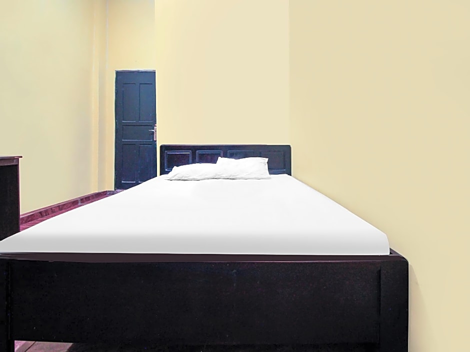 OYO 91855 Big Hotel Kendari