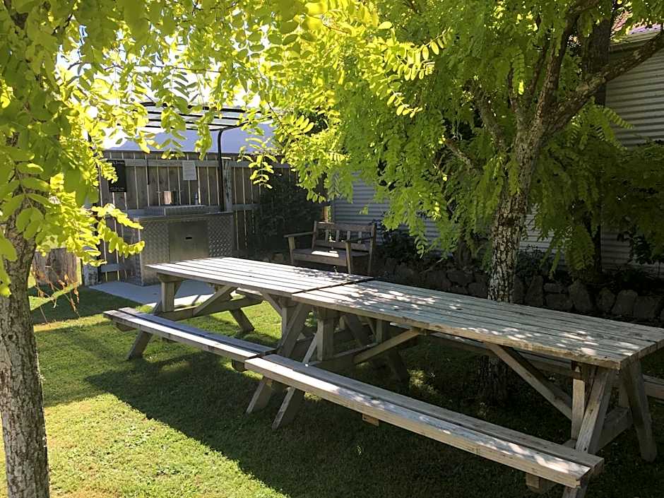 Collingwood Park Motel