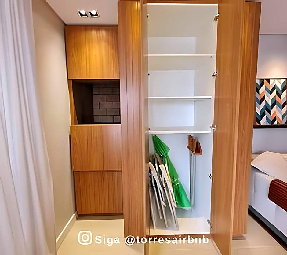 Apto 02 quartos | Ar | 500mts do mar | Aceita Pet