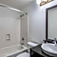 Super 8 by Wyndham Pensacola