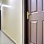 Super Hotel O Crystal Executive Suites