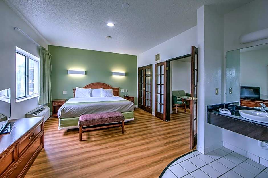Motel 6-Dallas, TX - Northwest