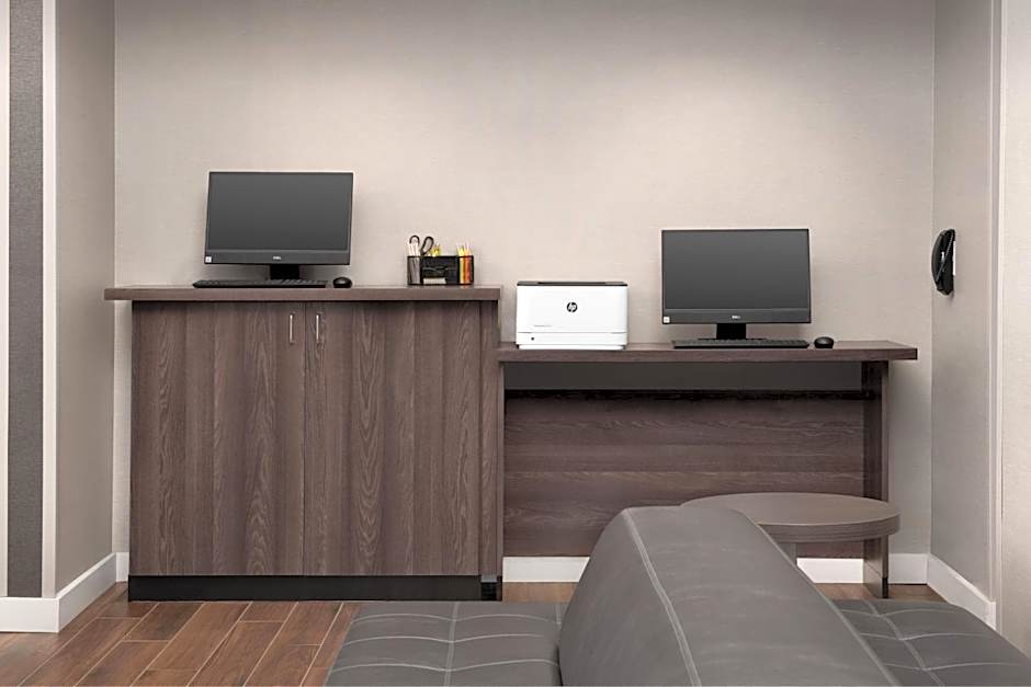 Residence Inn by Marriott Fresno Clovis