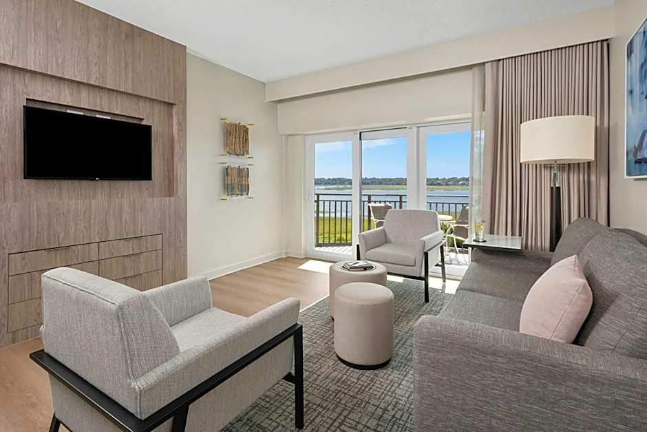 Marriott's Harbour Point And Sunset Pointe At Shelter Cove