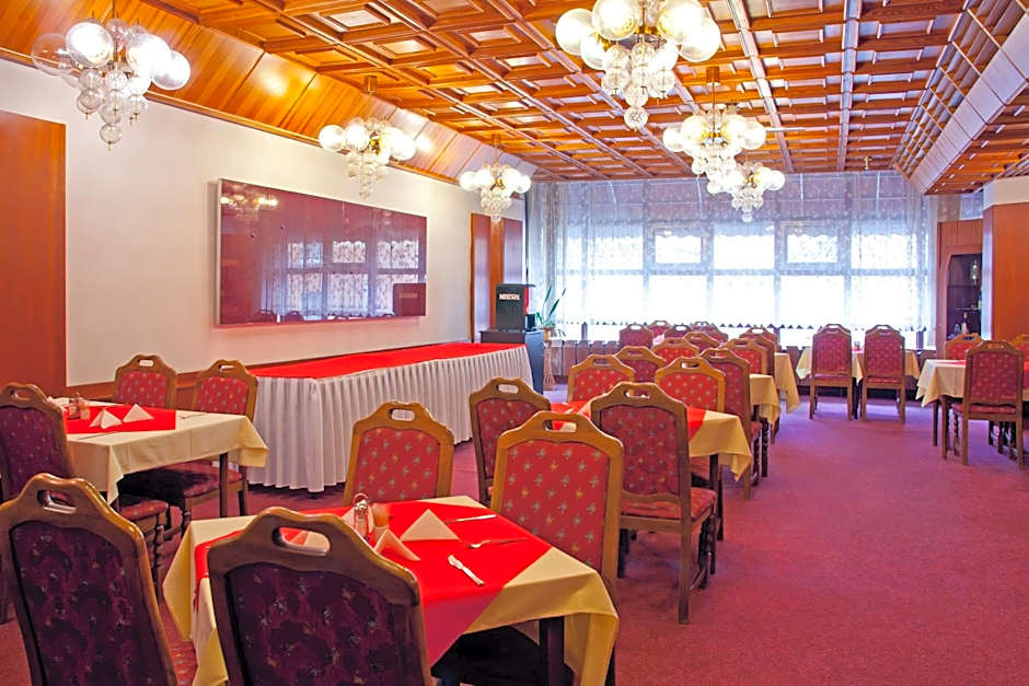Hotel Merkur - Jablonec nad Nisou