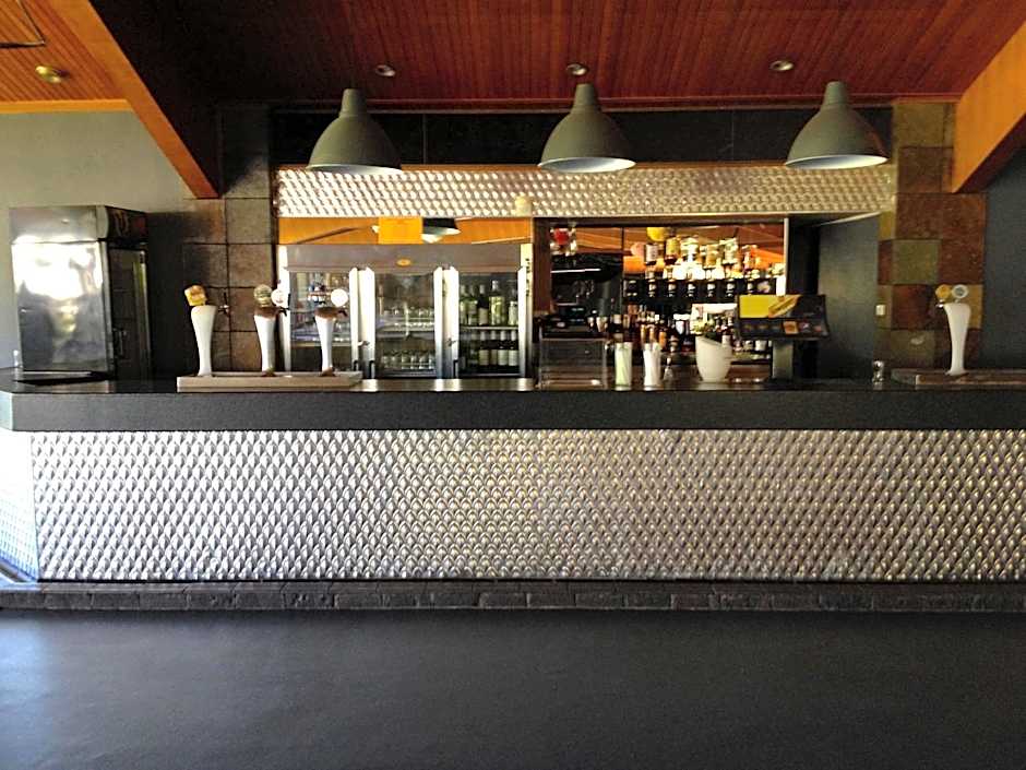 Town And Country Motor Inn Forbes