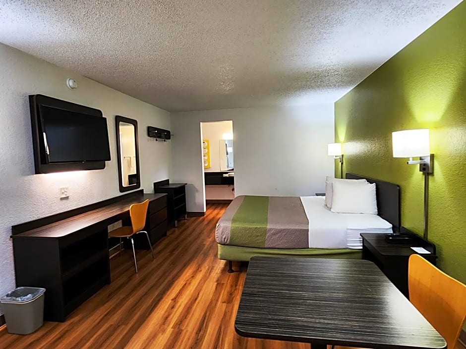 Motel 6-Baytown, TX - Baytown East