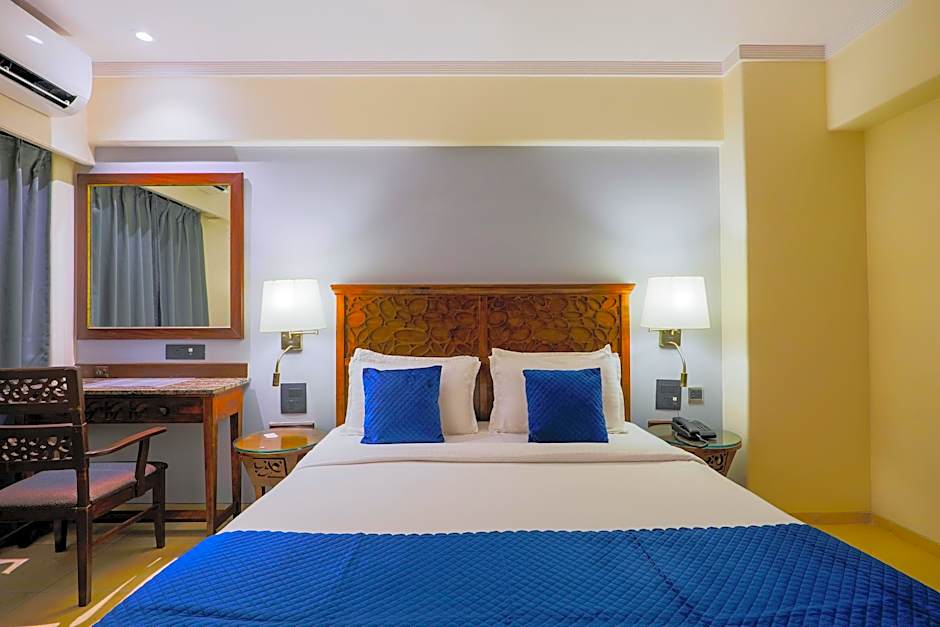 The Maharaja Business Hotel