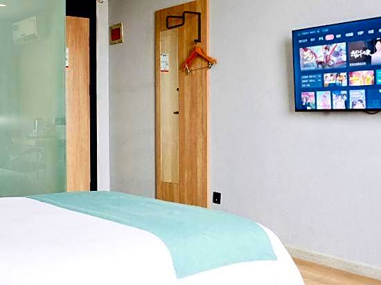 GreenTree Inn Huainan Tianjiaan District Wanda Plaza Express Hotel