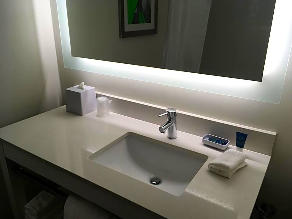 Four Points By Sheraton Mount Prospect O'Hare