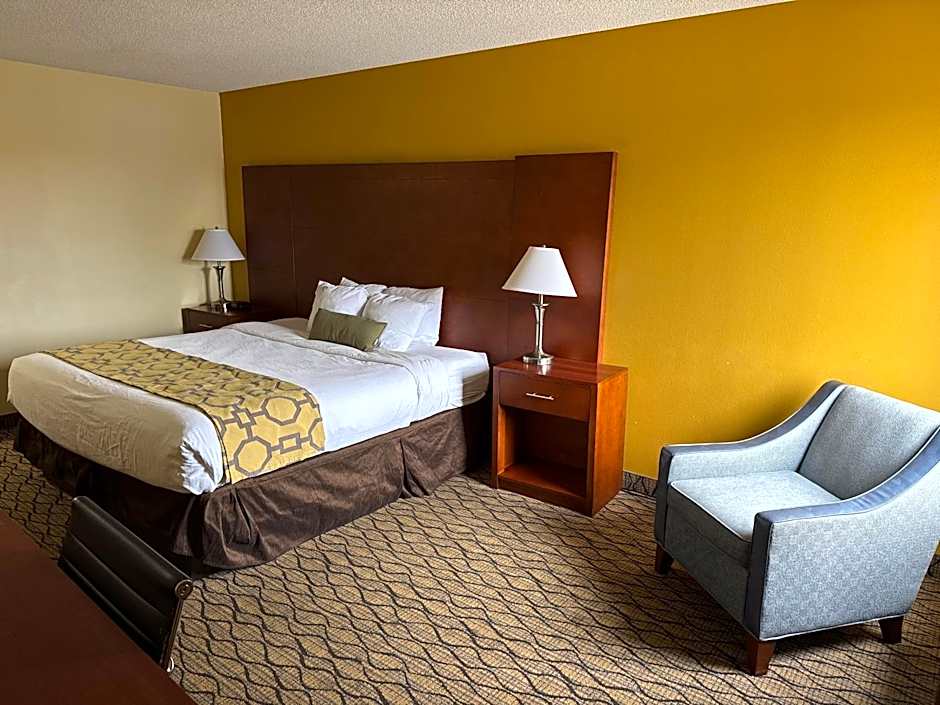 Baymont by Wyndham Mishawaka South Bend Area