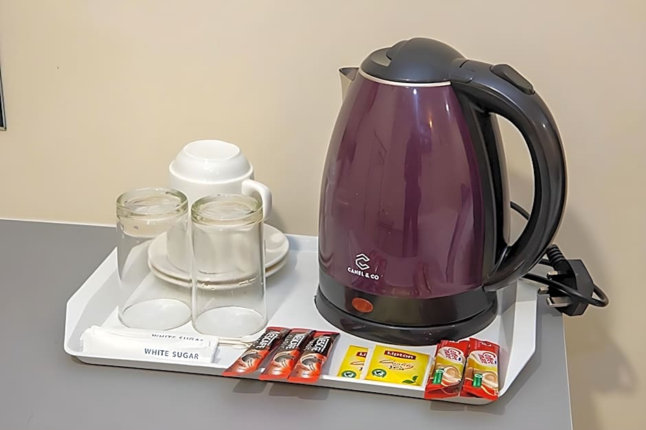 Southern Tip Hotel - City & 100m walk to McDonald's & FREE DOBI