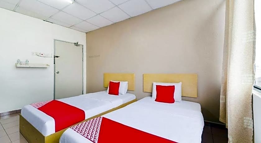 CP HOTEL