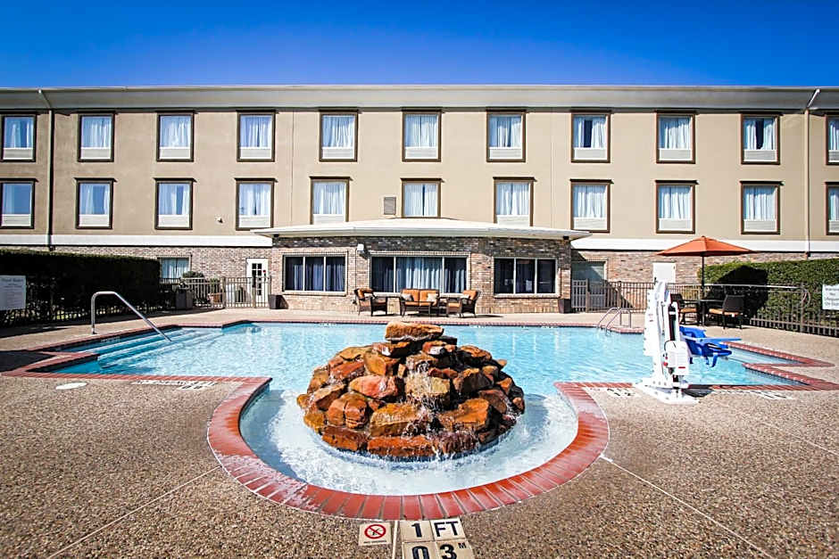 Holiday Inn Express Hotel & Suites Nacogdoches By IHG