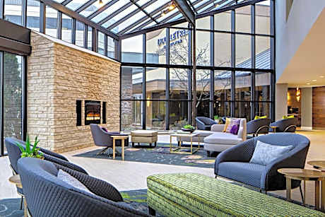 DoubleTree by Hilton Fairfield Hotel & Suites, NJ