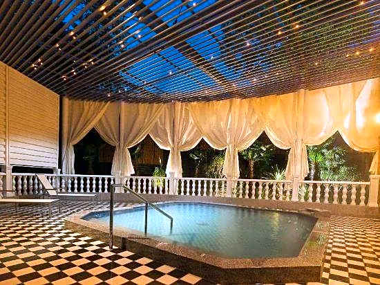 Hotel Green Plaza Tojoko