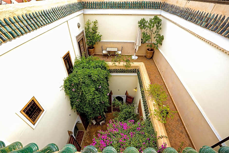 Riad 92 - Architect's Riad in the Exclusive Dar El Bacha